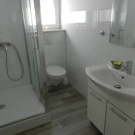 With A Parking Space Baska Voda, Makarska - 15214 Apartment Baška Voda